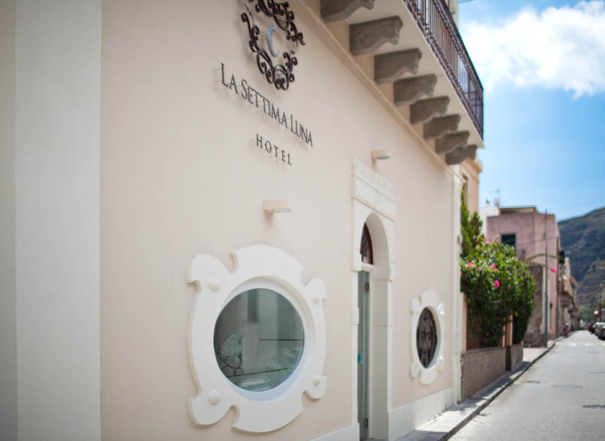 La Settima Luna 3*